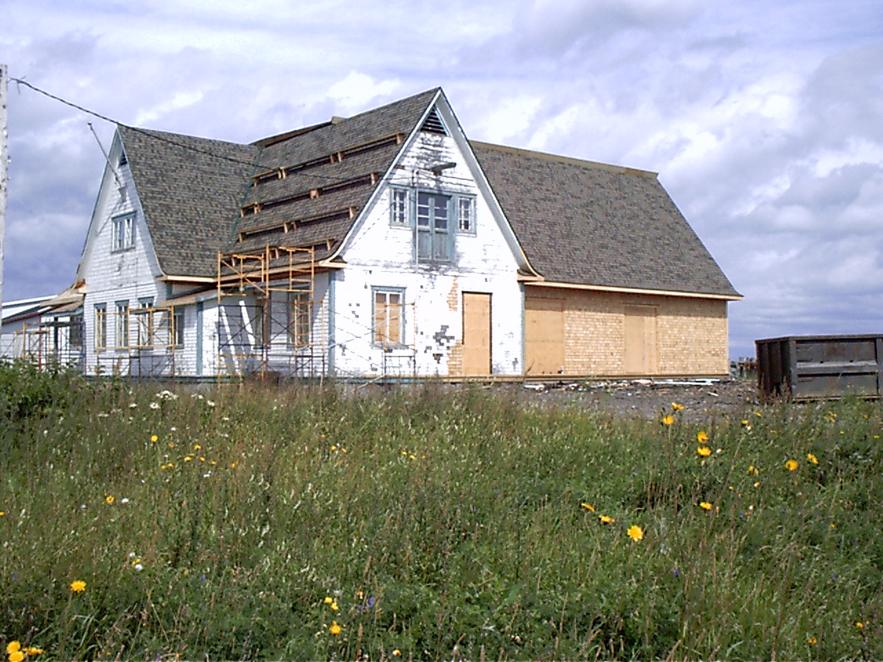 L’entrepôt frigorifique de L’Anse-au-Griffon L’entrepôt frigorifique de L’Anse-au-Griffon en 2008